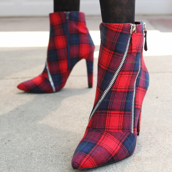 🆕️//The Harley// Red Plaid double zipper Boots - Picture 1 of 7